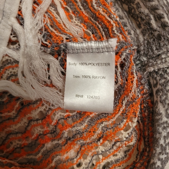 Hannah Boho Lace Top With Fringe Trim Size Large - Picture 8 of 8